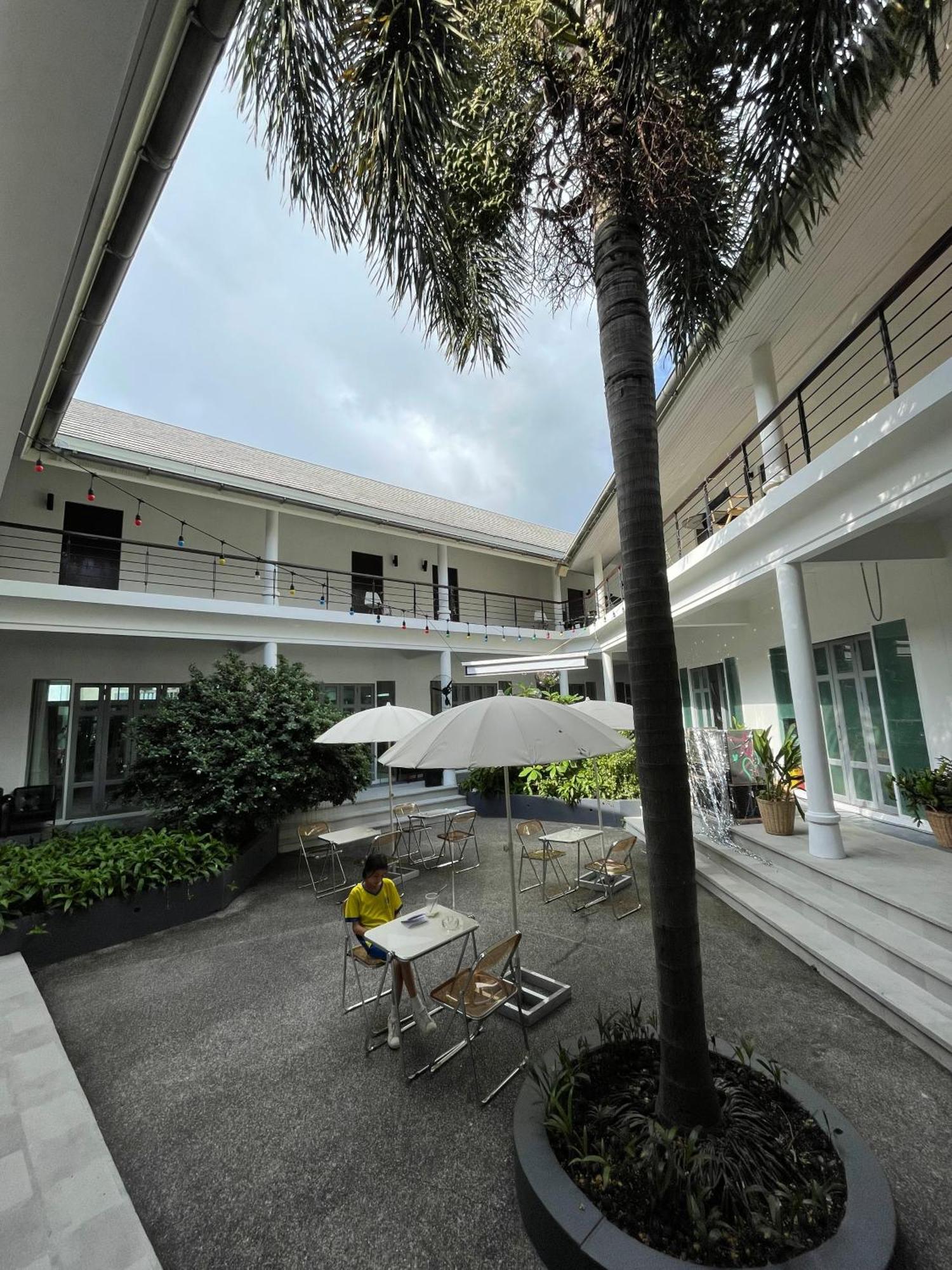 Centerpoint Hotel & Plaza Thong Sala Exteriér fotografie